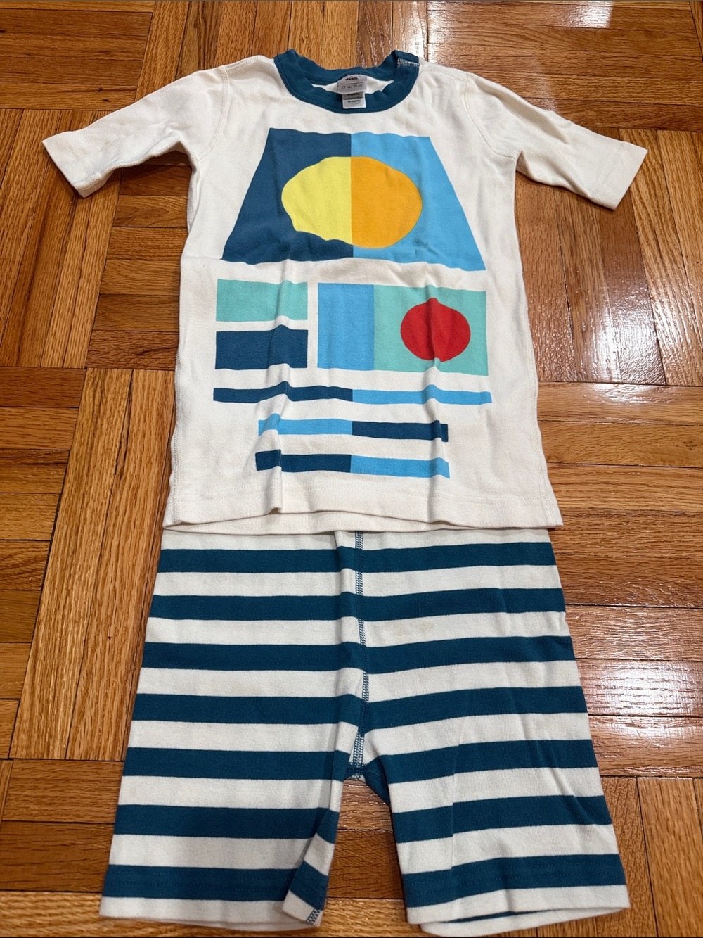 Hanna Andersson Star Wars White Pajama Set with R2D2 Graphic Kids Size 10